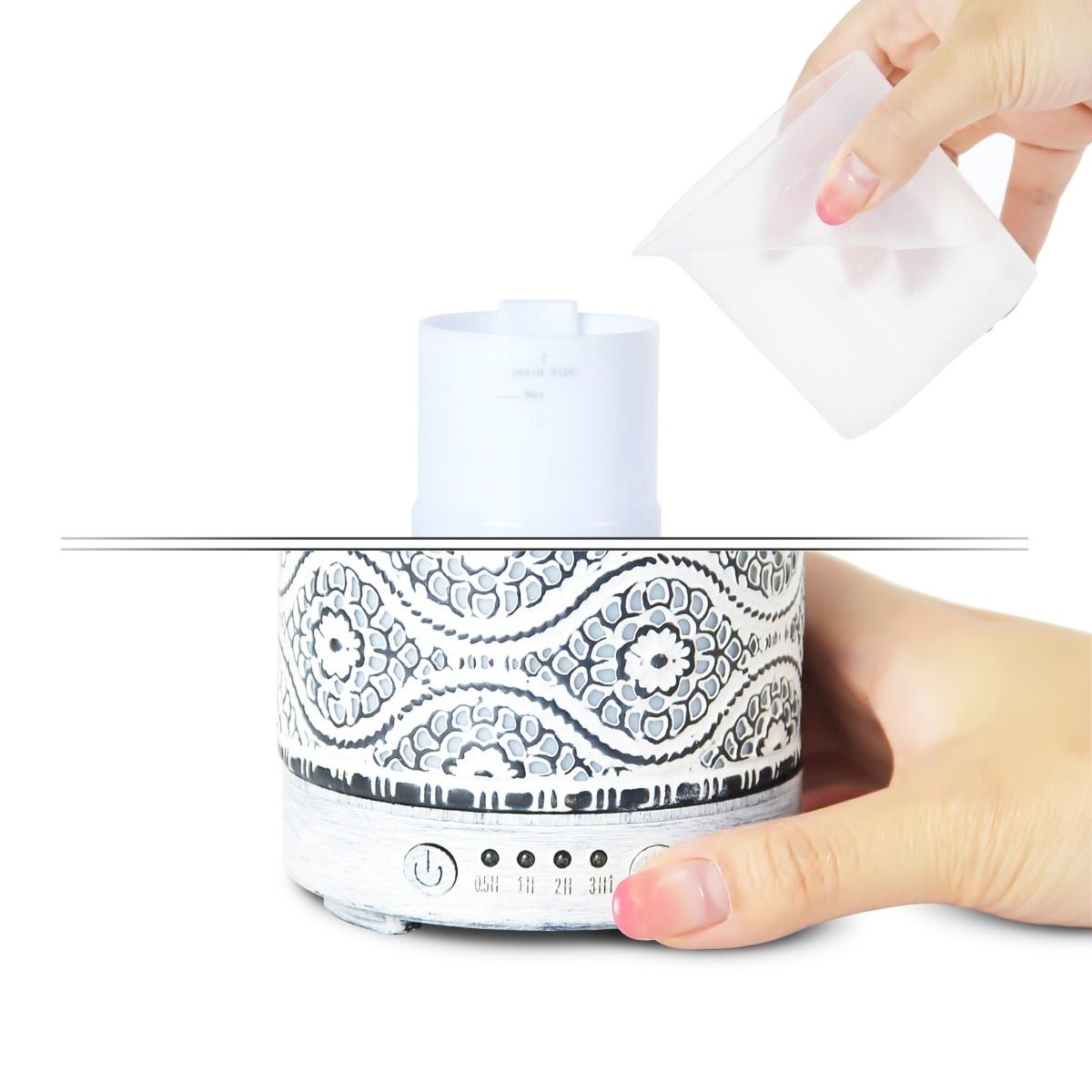 Activiva 100ml Metal Essential Oil and Aroma Diffuser-Vintage White